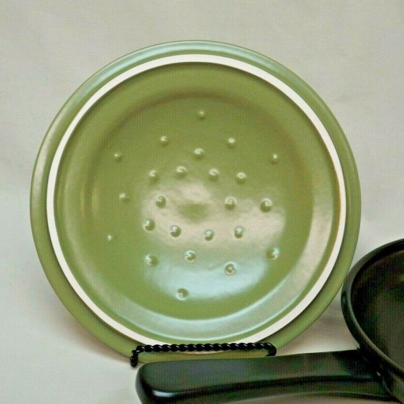 Longaberger Pottery Woven Traditions Flameware 8" Ebony Skillet with Sage Lid - Picture 4 of 15